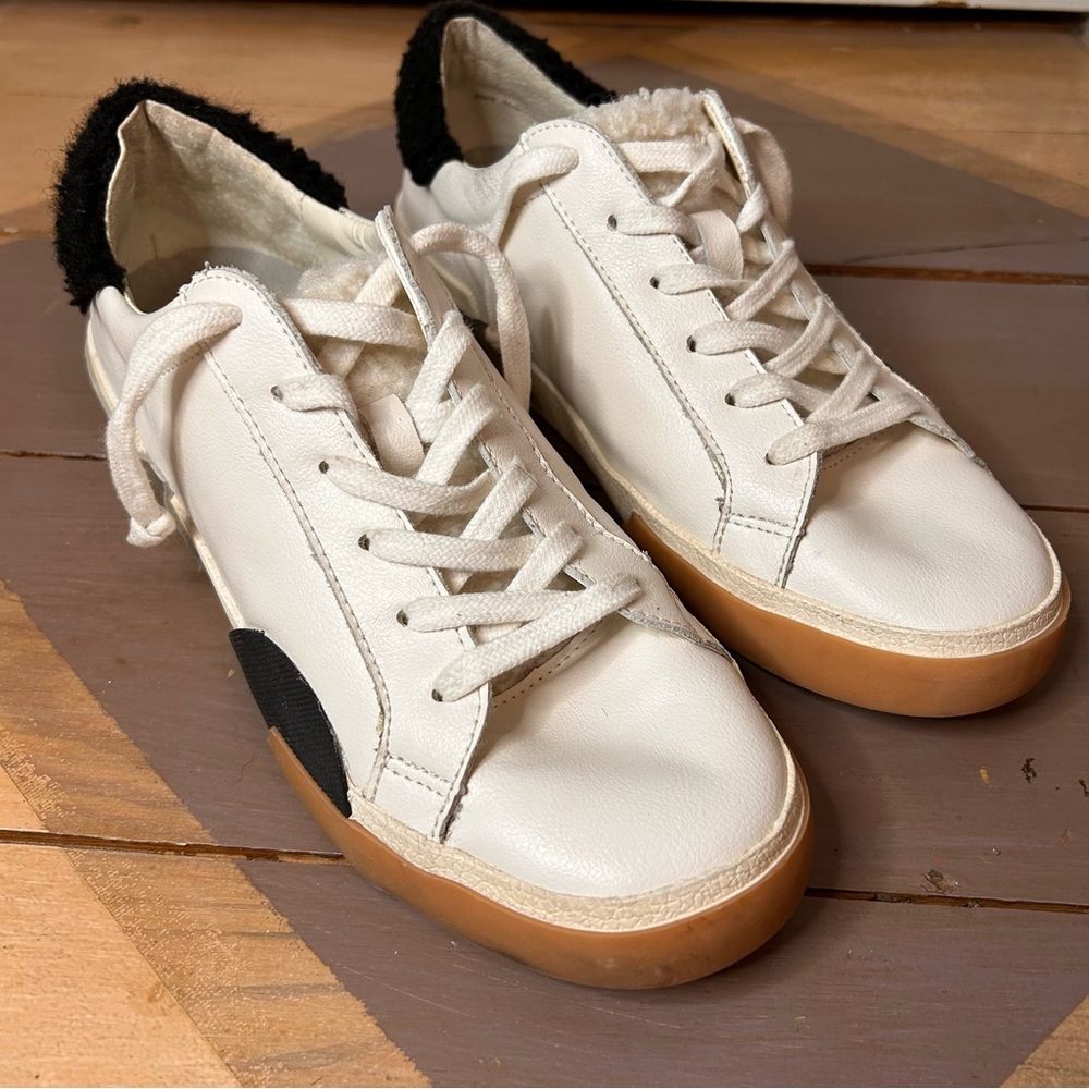 DOLCE VITA Size 9 Women's White and Black Sneakers faux shearling